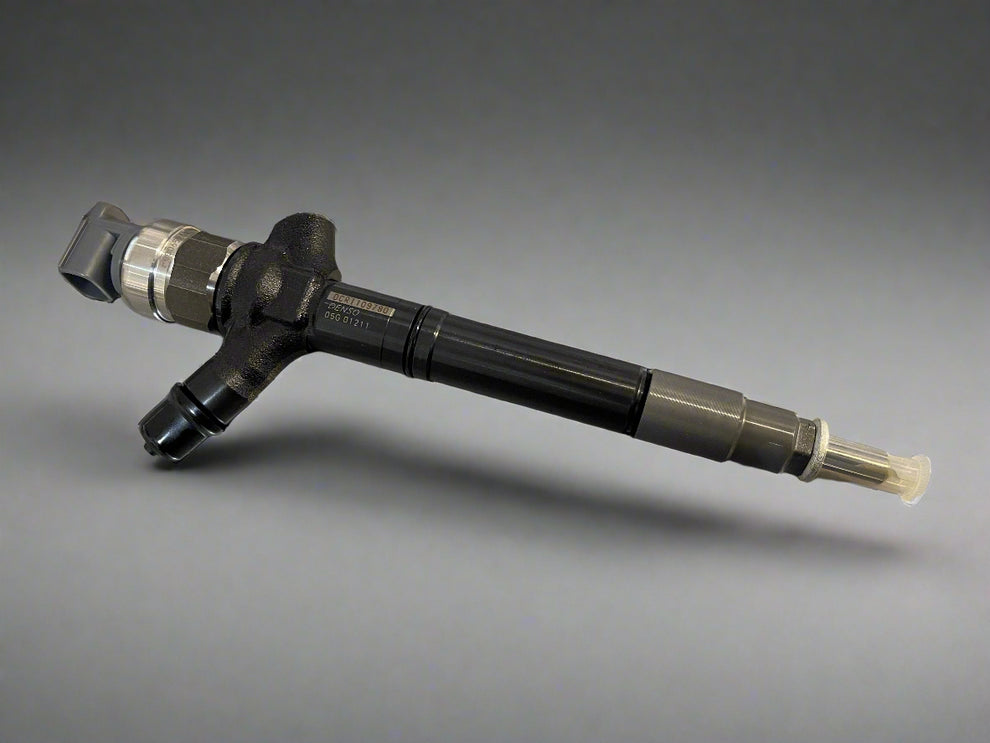 NEW DENSO V8 TOYOTA LANDCRUISER 200 SERIES INJECTOR PRE DPF ...